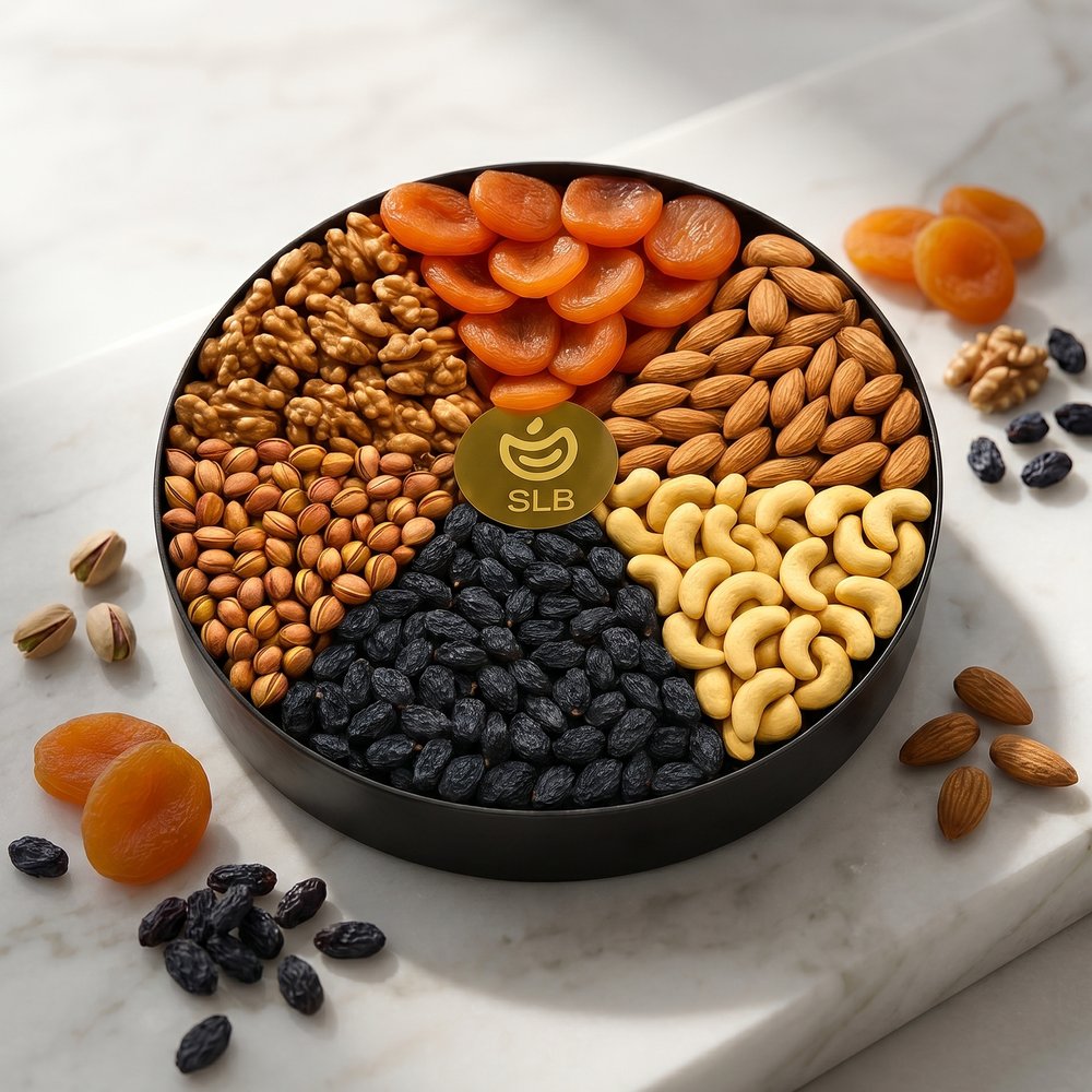 Mixed dried fruits, gift box